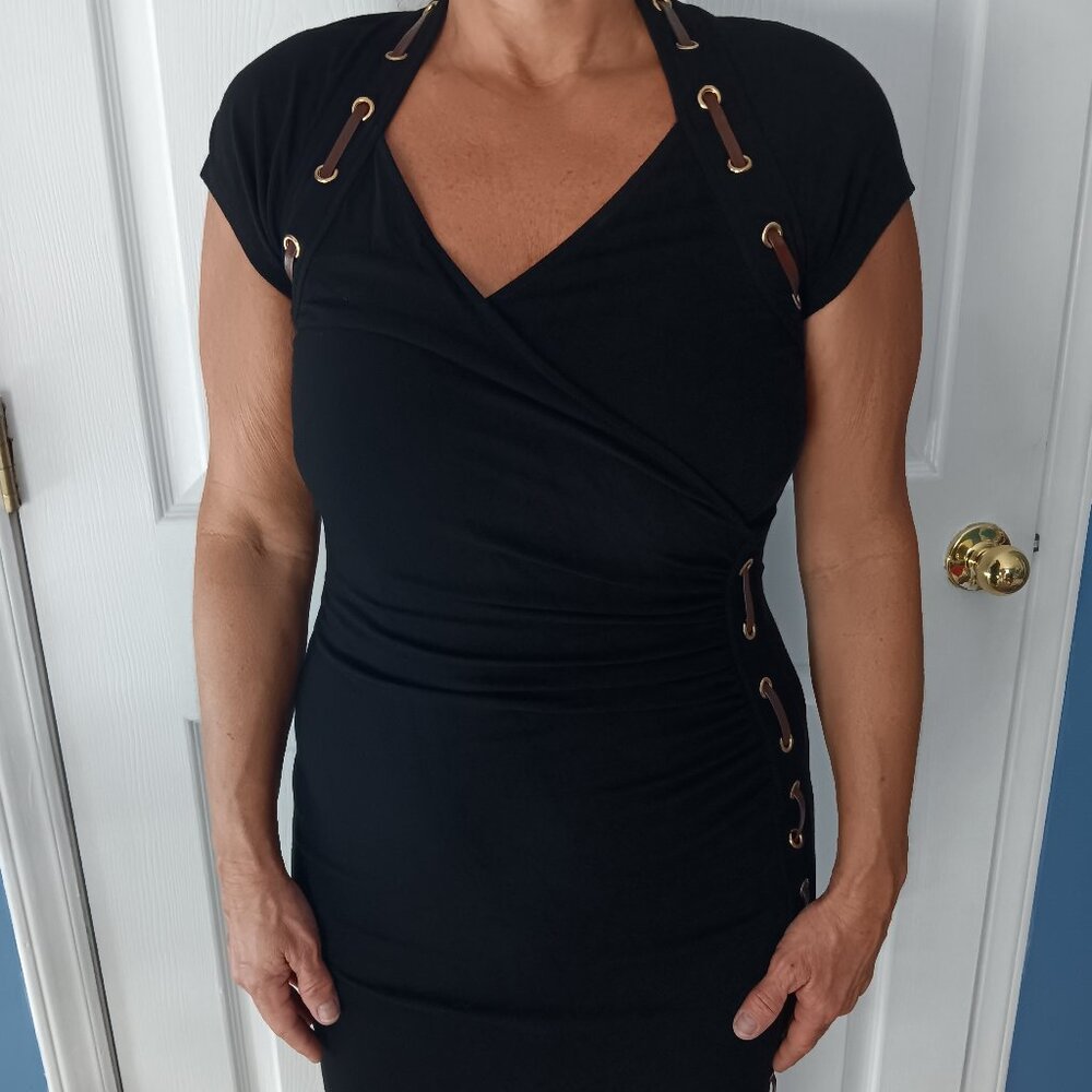 Carmen Marc Valvo Women's Little Black Dress Size Med Leather‎